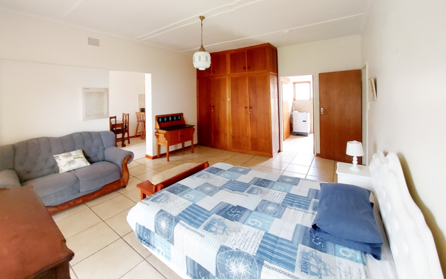 4 Bedroom Property for Sale in Port Nolloth Northern Cape